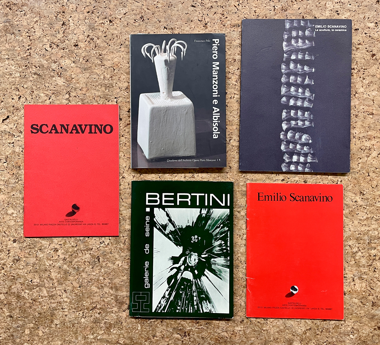 EMILIO SCANAVINO, GIANNI BERTINI E PIERO MANZONI - Lotto unico di 5 cataloghi