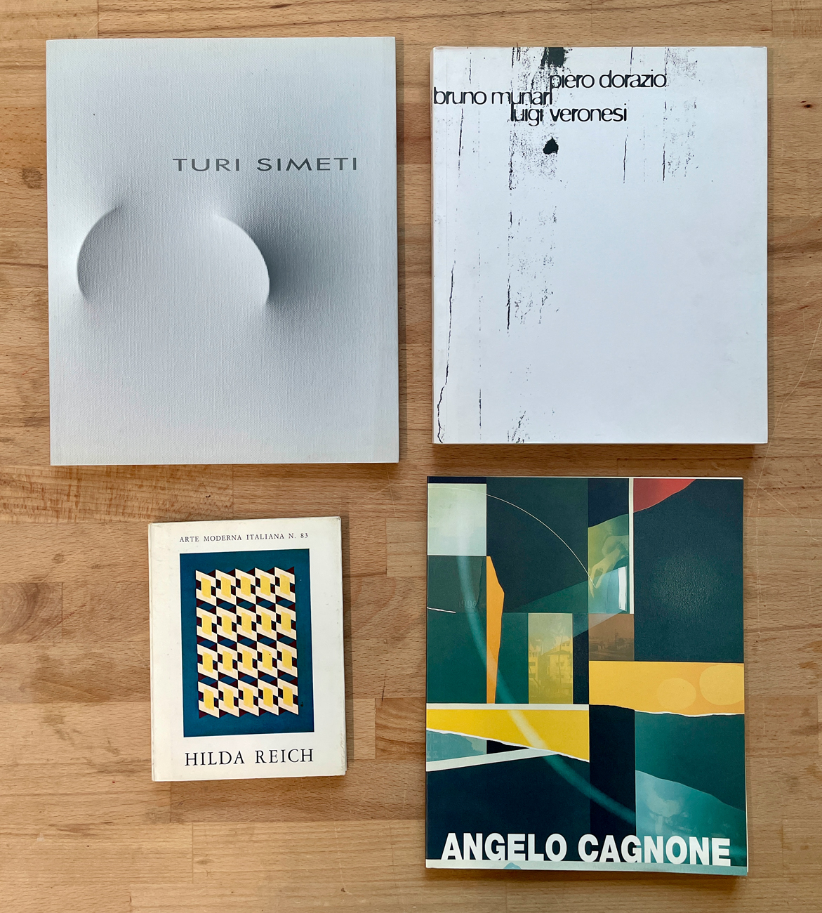 ASTRAZIONE ITALIANA DEL DOPOGUERRA - Lotto unico di 4 cataloghi