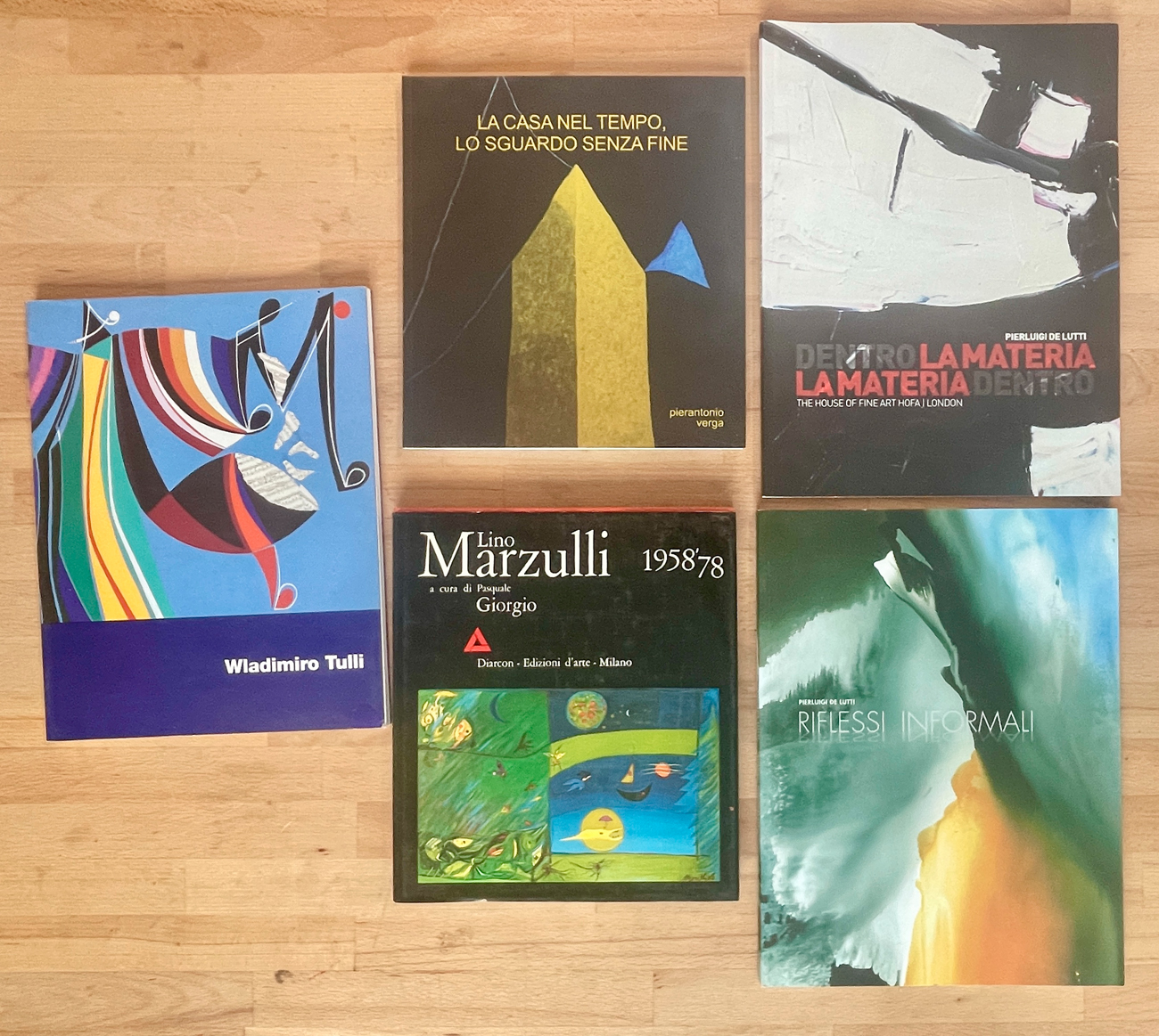 ARTE CONTEMPORANEA (TULLI, MARZULLI, DE LUTTI)
Lotto unico di 5 cataloghi:
