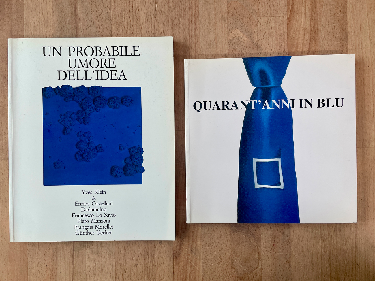 YVES KLEIN E GALLERIA BLU - Lotto unico di 2 cataloghi