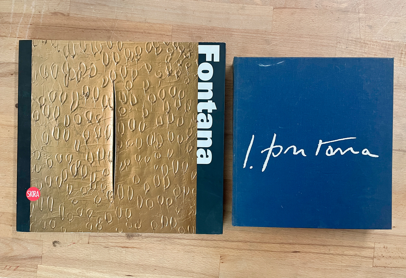 LUCIO FONTANA - Lotto unico di 2 cataloghi