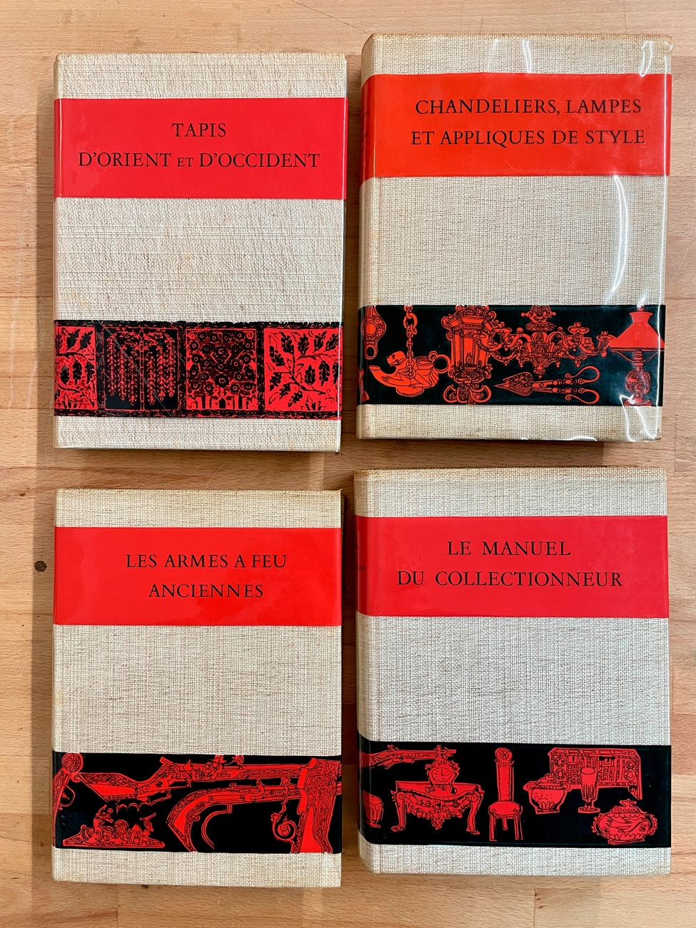 MANUALI DEL COLLEZIONISTA - Lotto unico di 4 cataloghi