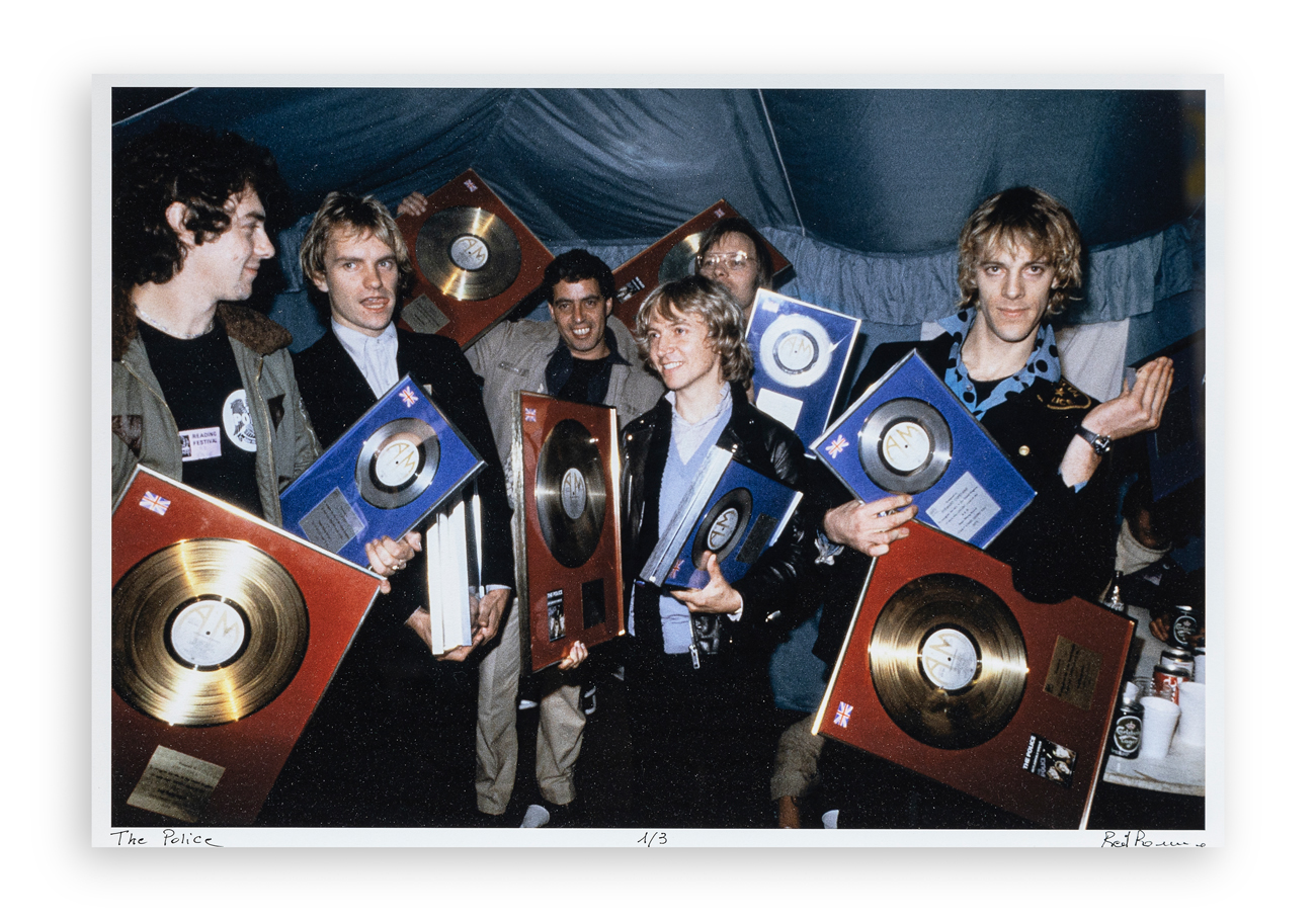 RED RONNIE (1951) - The police