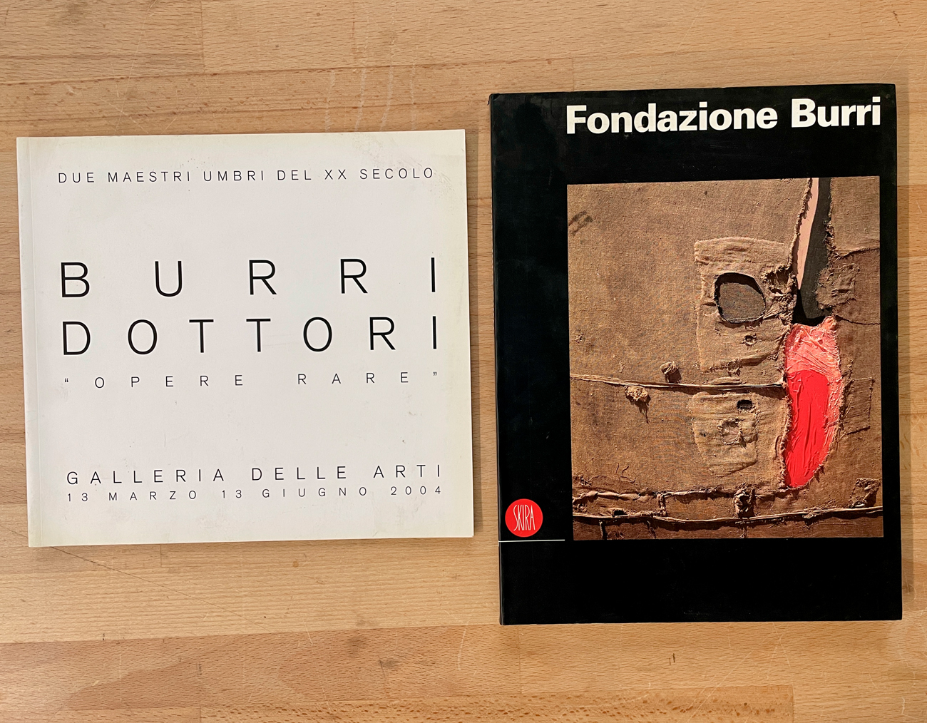 GERARDO DOTTORI E ALBERTO BURRI - Lotto unico di 2 cataloghi