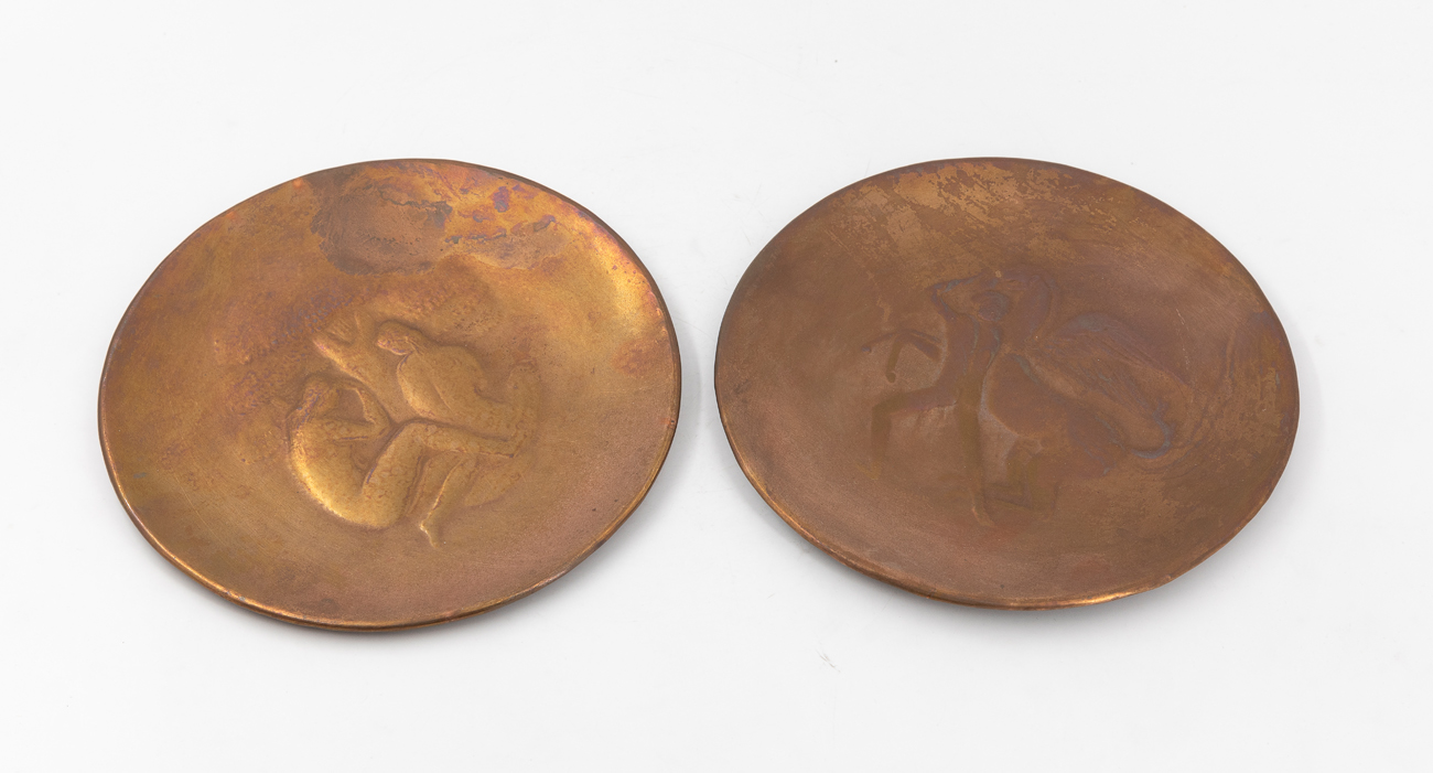 COSTANTE COTER (1899-1972) - Lotto unico di 2 piatti in rame