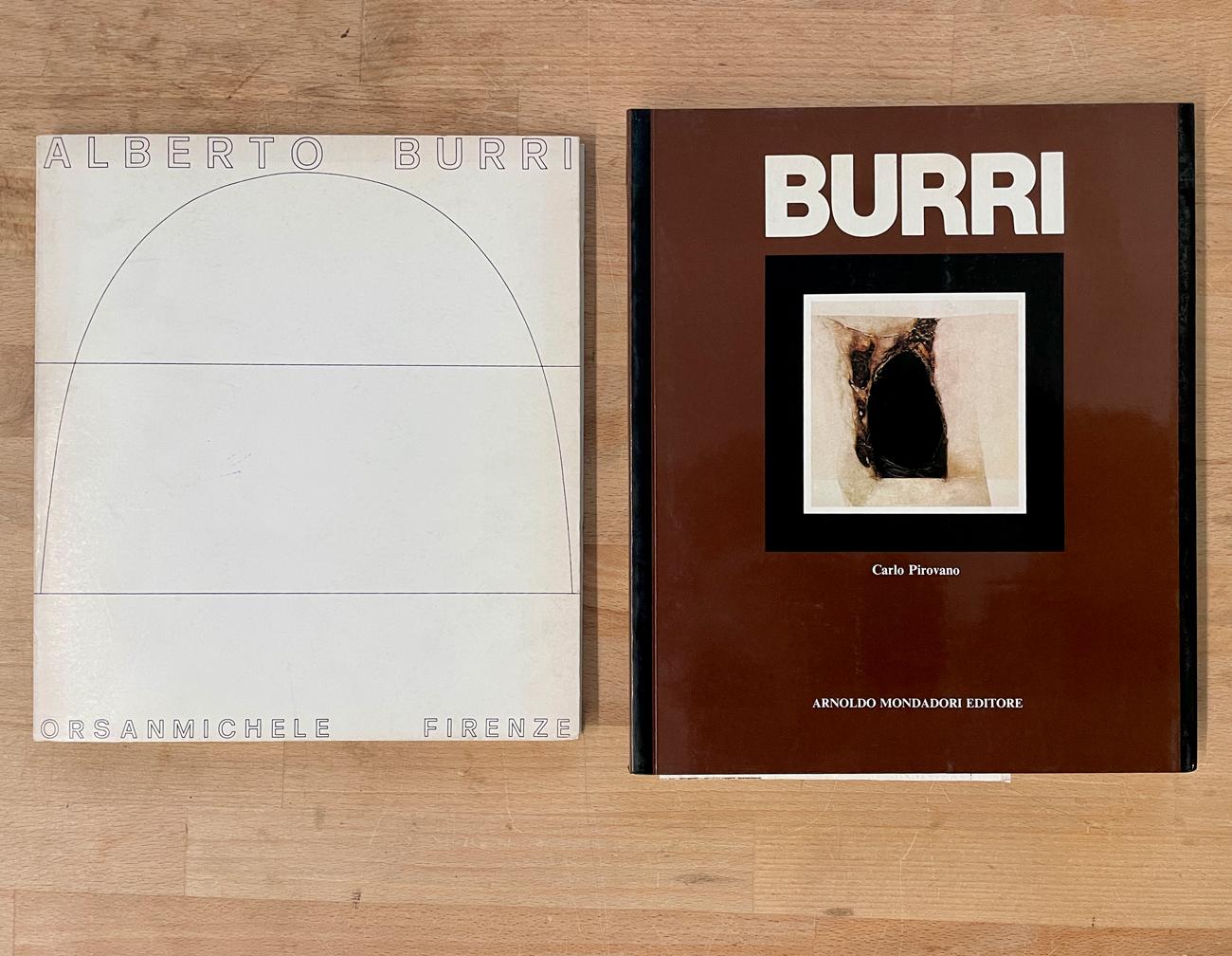 ALBERTO BURRI - Lotto unico di 2 cataloghi
