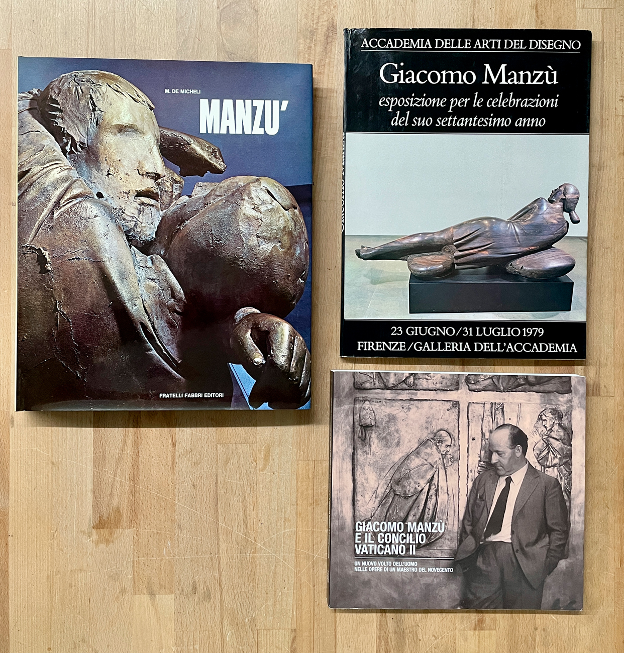 GIACOMO MANZÙ - Lotto unico di 3 cataloghi