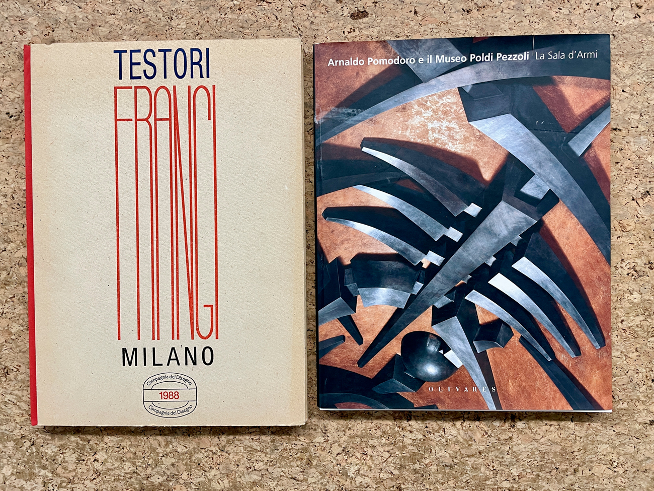 GIOVANNI FRANGI E ARNALDO POMODORO - Lotto unico di 2 cataloghi