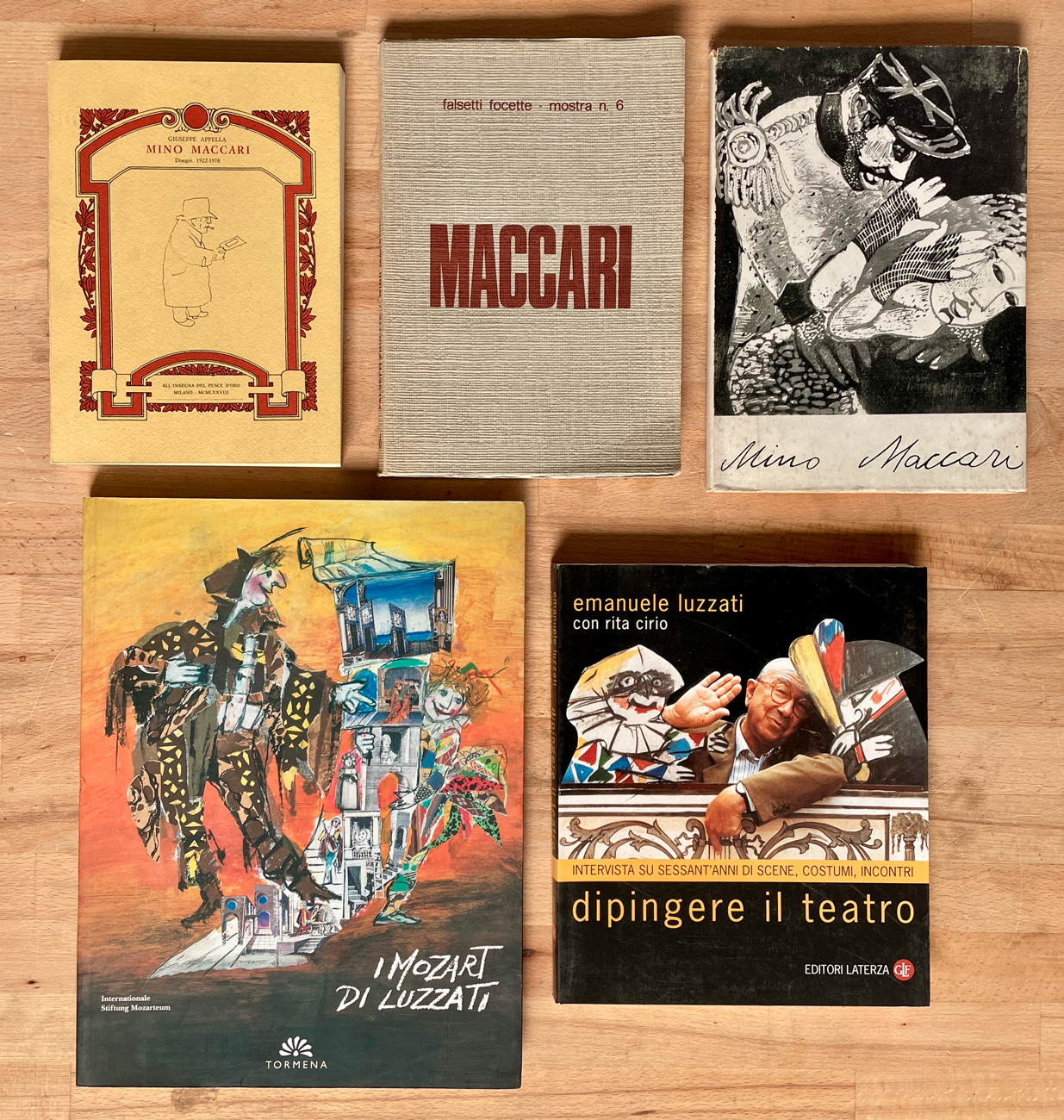 MINO MACCARI ED EMANUELE LUZZATI - Lotto unico di 5 cataloghi