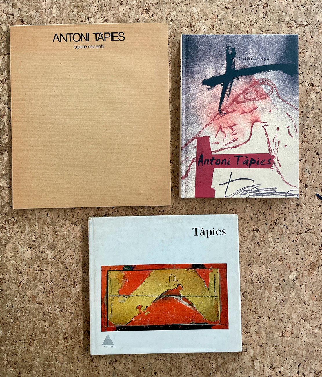 ANTONI TÀPIES  - Lotto unico di 3 cataloghi