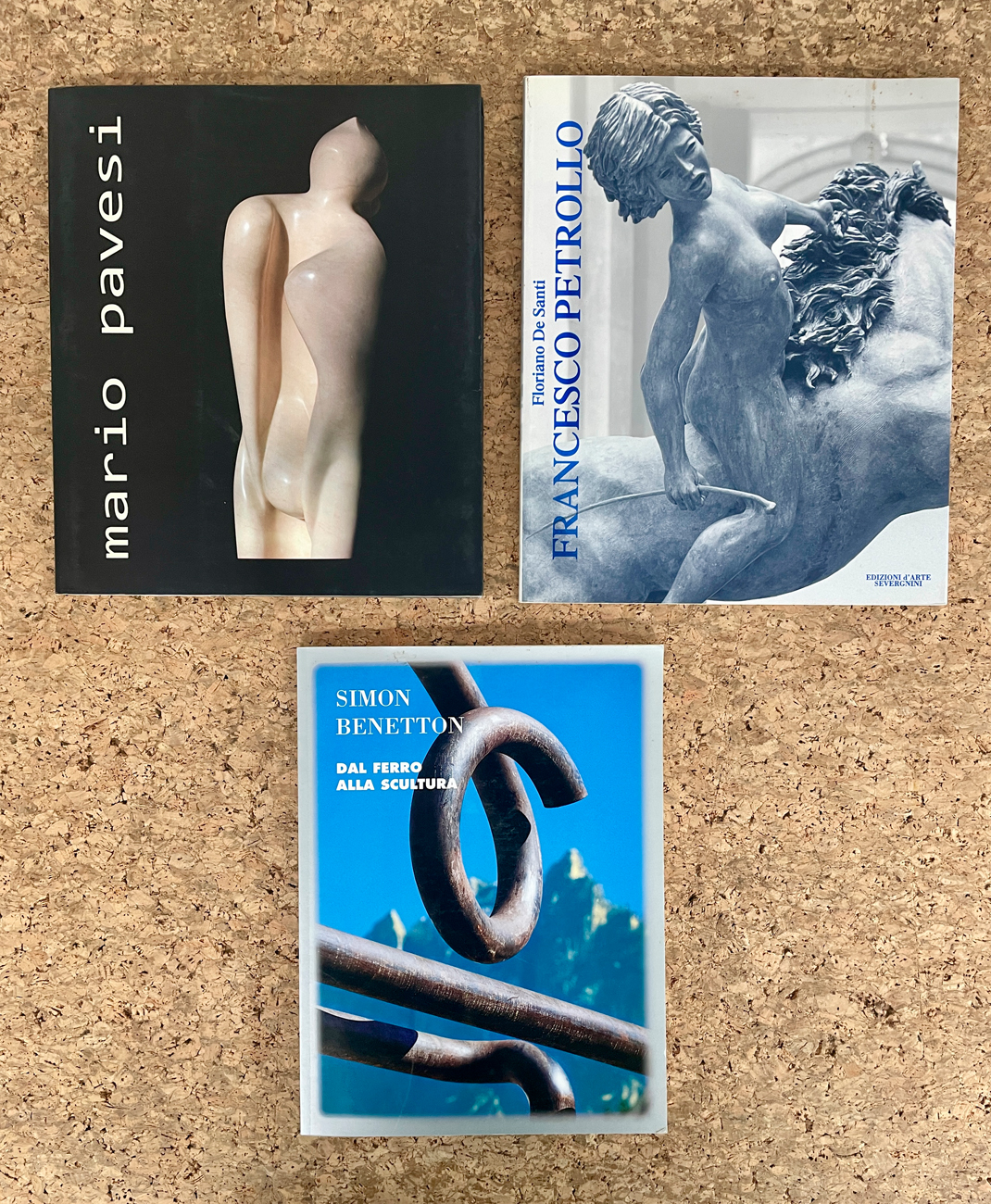 SCULTURI ITALIANI DEL DOPOGUERRA (BENETTON, PAVESI, PETROLLO) - Lotto unico di 3 cataloghi