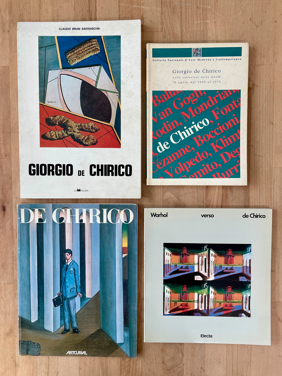 GIORGIO DE CHIRICO - Lotto unico di 4 cataloghi