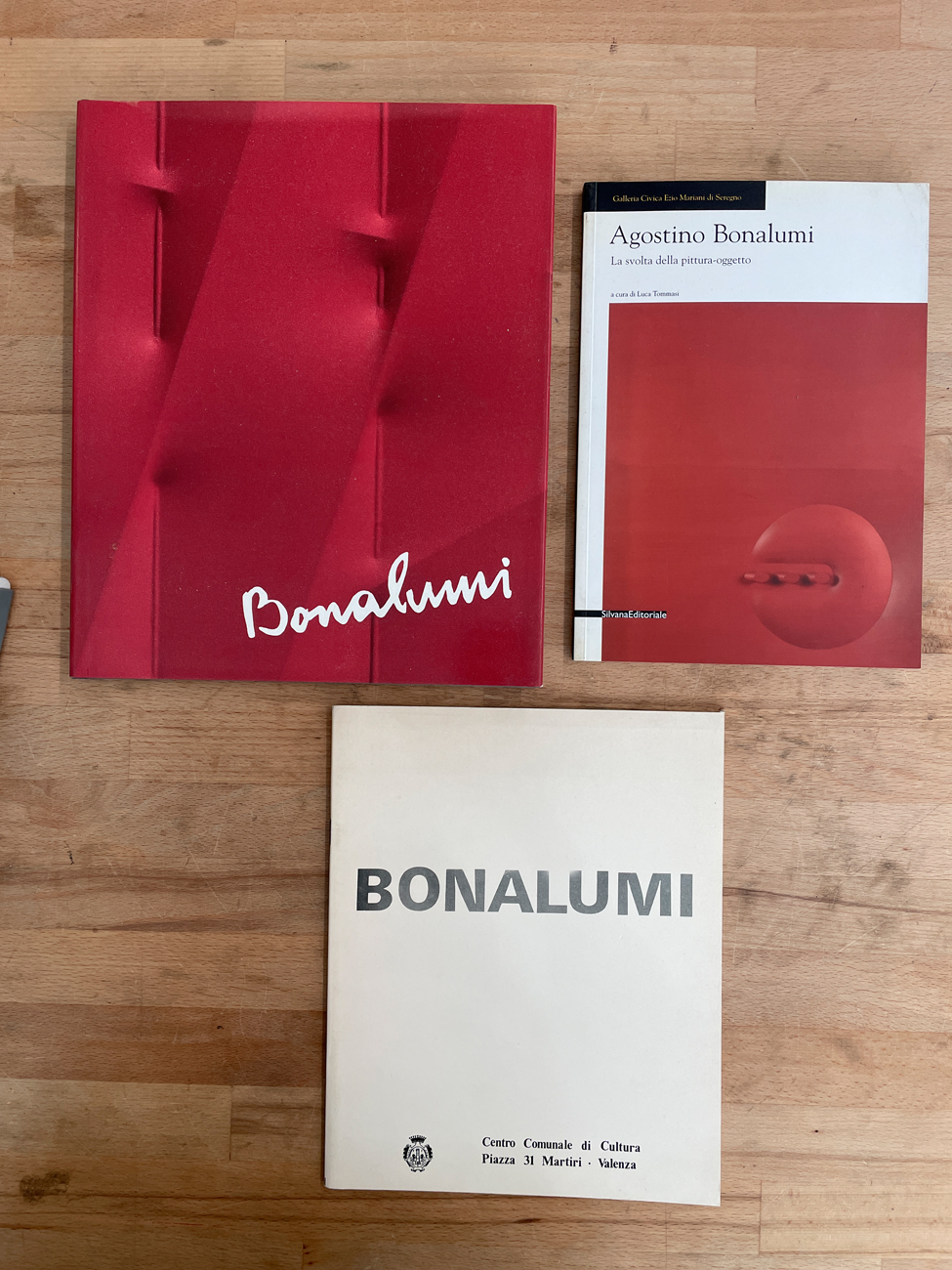 AGOSTINO BONALUMI - Lotto unico di 3 cataloghi, di cui uno autografato