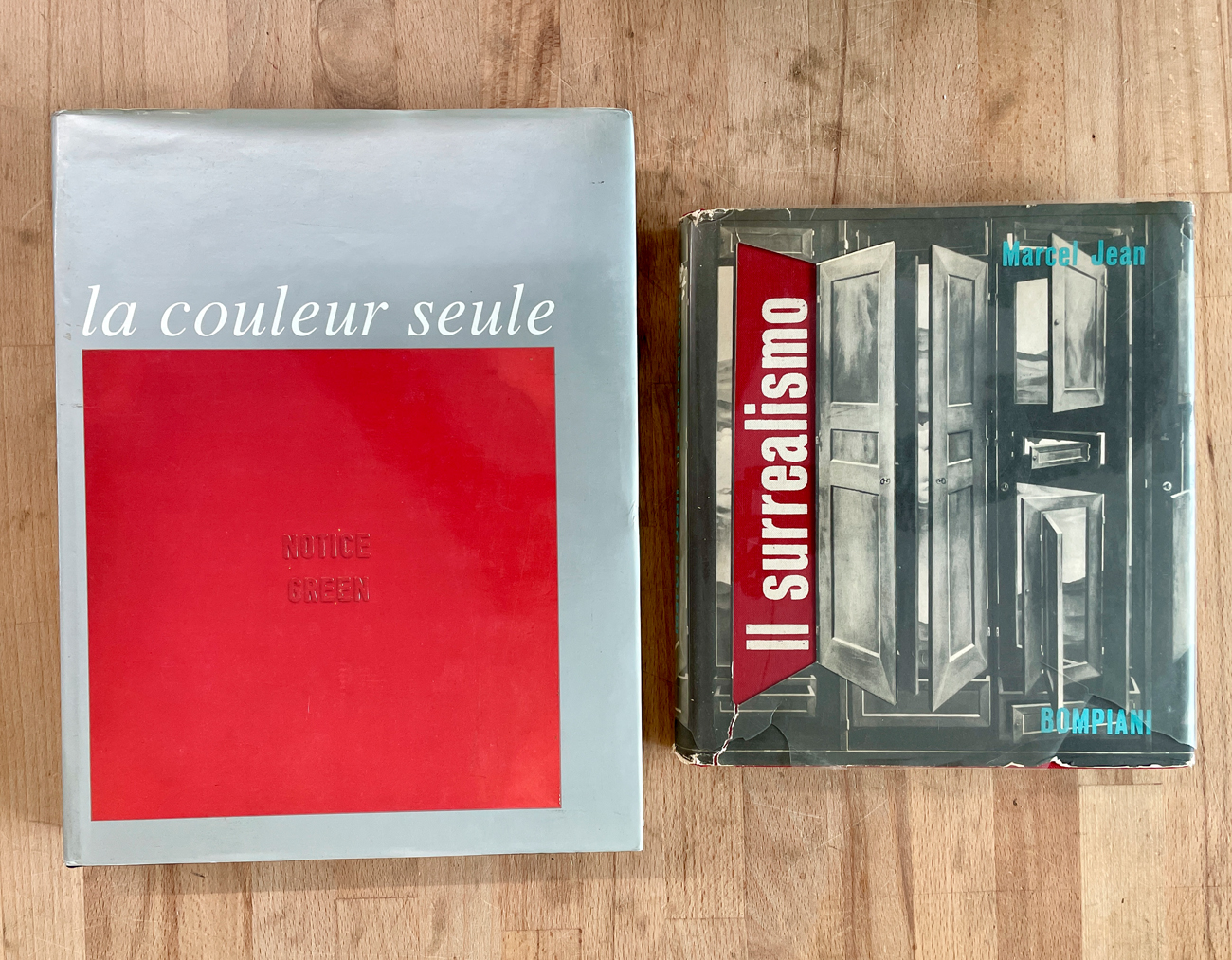 SURREALISMO E MONOCROMIA - Lotto unico di 2 cataloghi