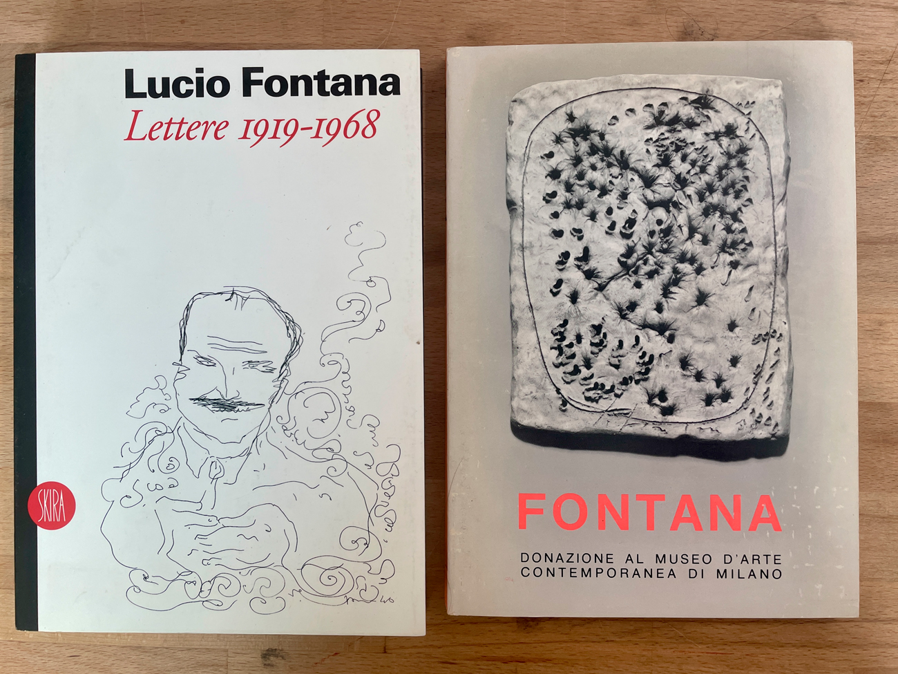 LUCIO FONTANA - Lotto unico di 2 cataloghi
