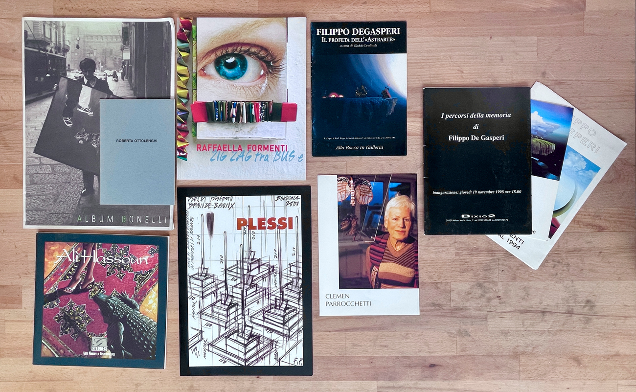 ARTE CONTEMPORANEA - Lotto unico di 5 cataloghi e 5 pieghevoli