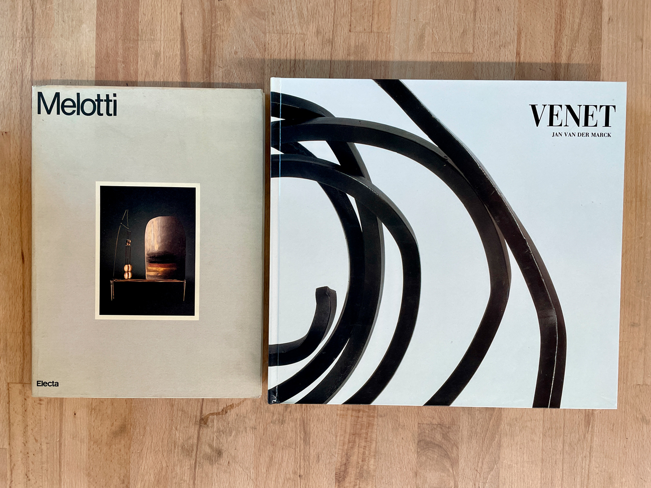 BERNAR VENET E FAUSTO MELOTTI - Lotto unico di 2 cataloghi