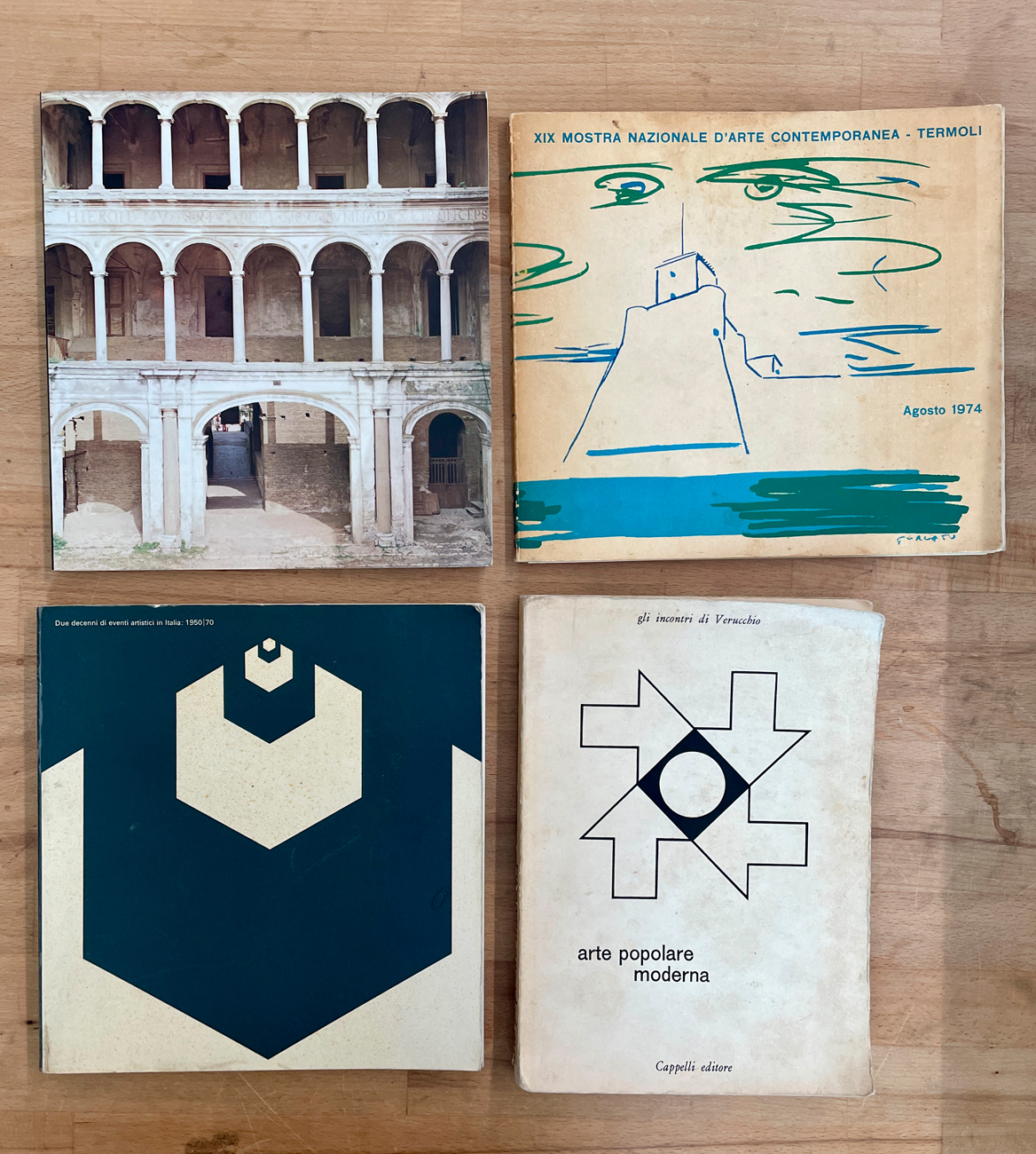COLLETTIVE D'ARTE DEL DOPOGUERRA - Lotto unico di 4 cataloghi