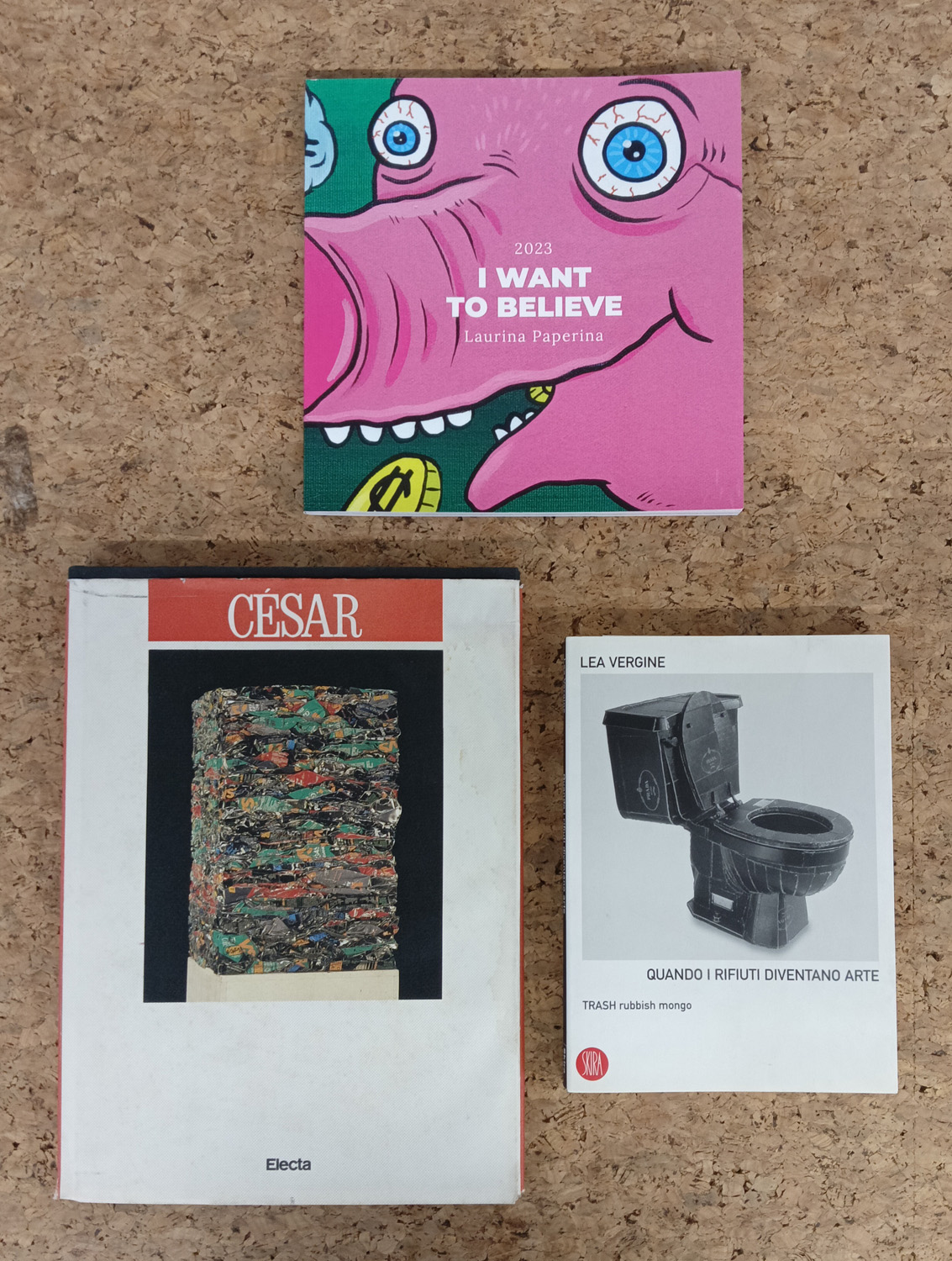 COLLETTIVE DI ARTISTI CONTEMPORANEI - Lotto unico di 3 cataloghi