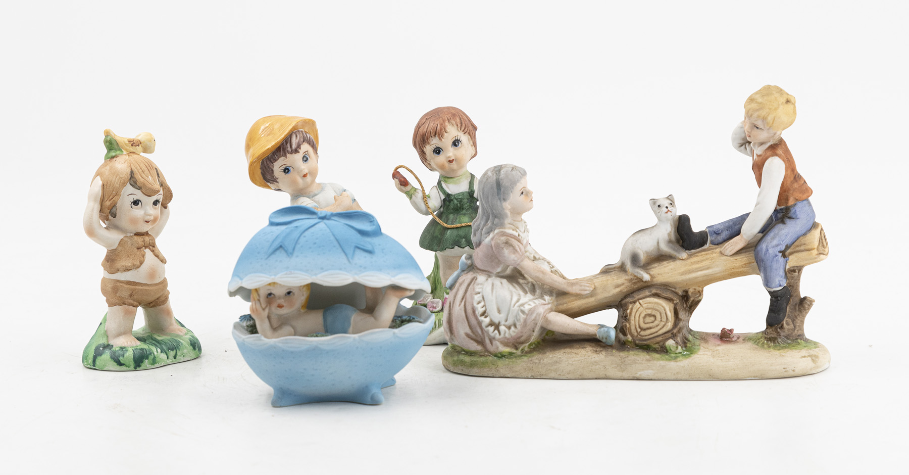 MANIFATTURA CAPODIMONTE DEL XX SECOLO - Lotto unico composto da: