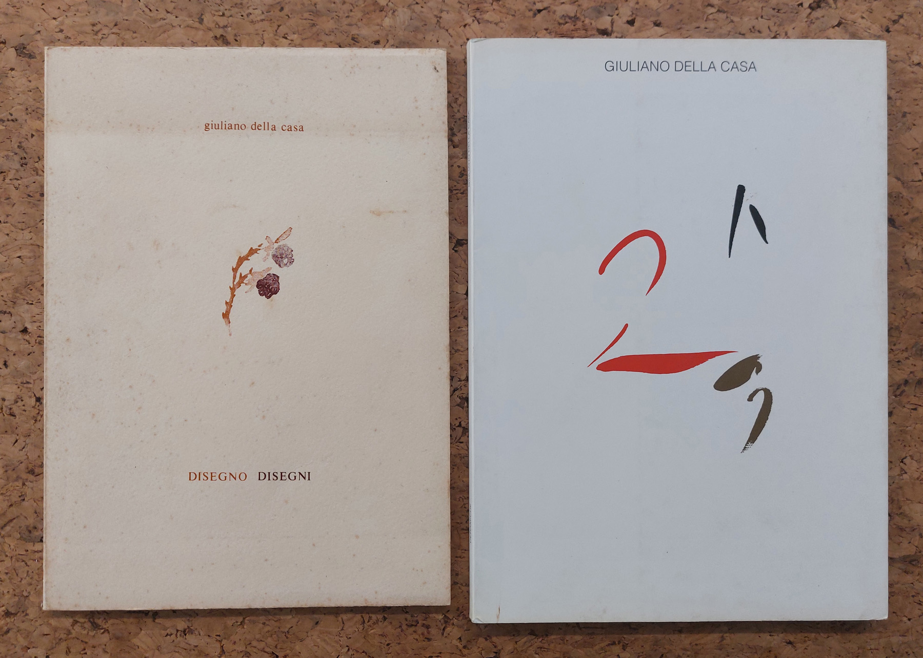 CATALOGHI CON DISEGNO (GIULIANO DELLA CASA) - Lotto unico di 2 cataloghi con disegno