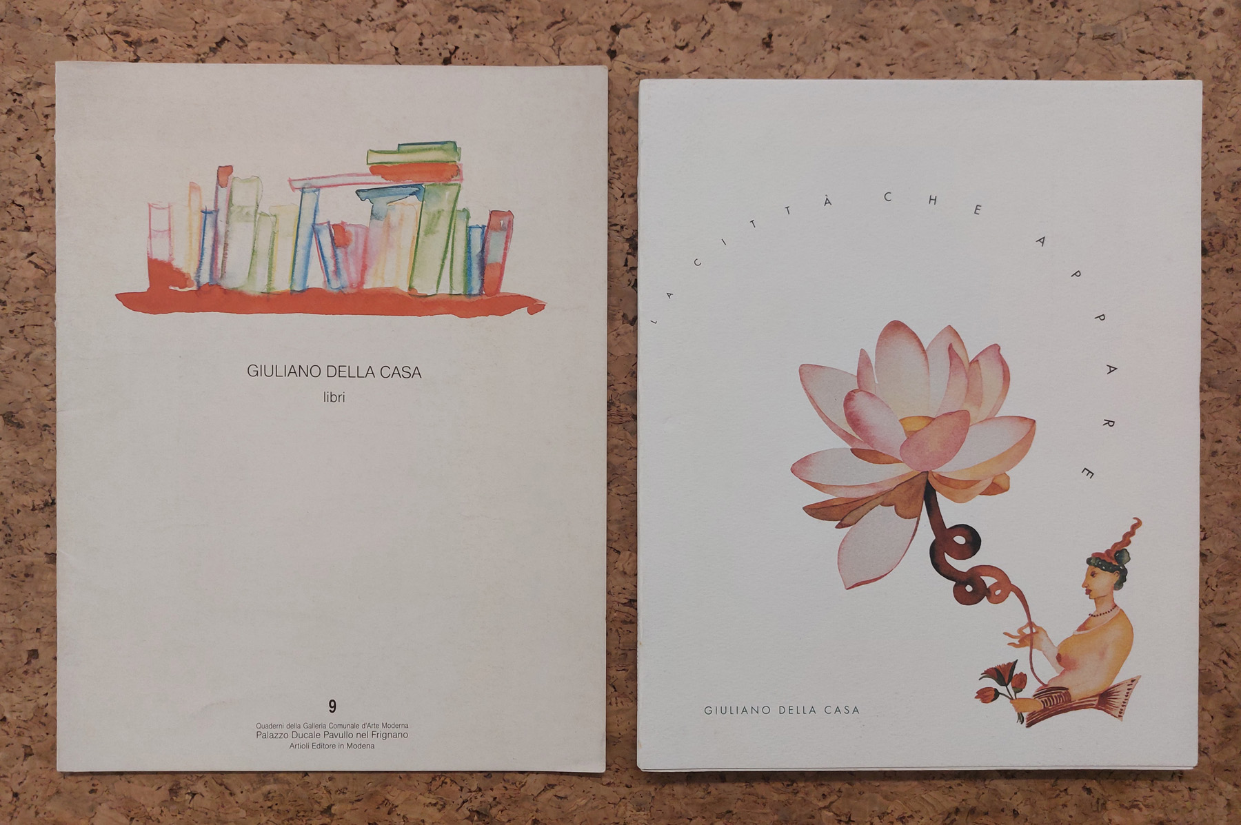 CATALOGHI CON DISEGNO (GIULIANO DELLA CASA) - Lotto unico di 2 cataloghi con disegno