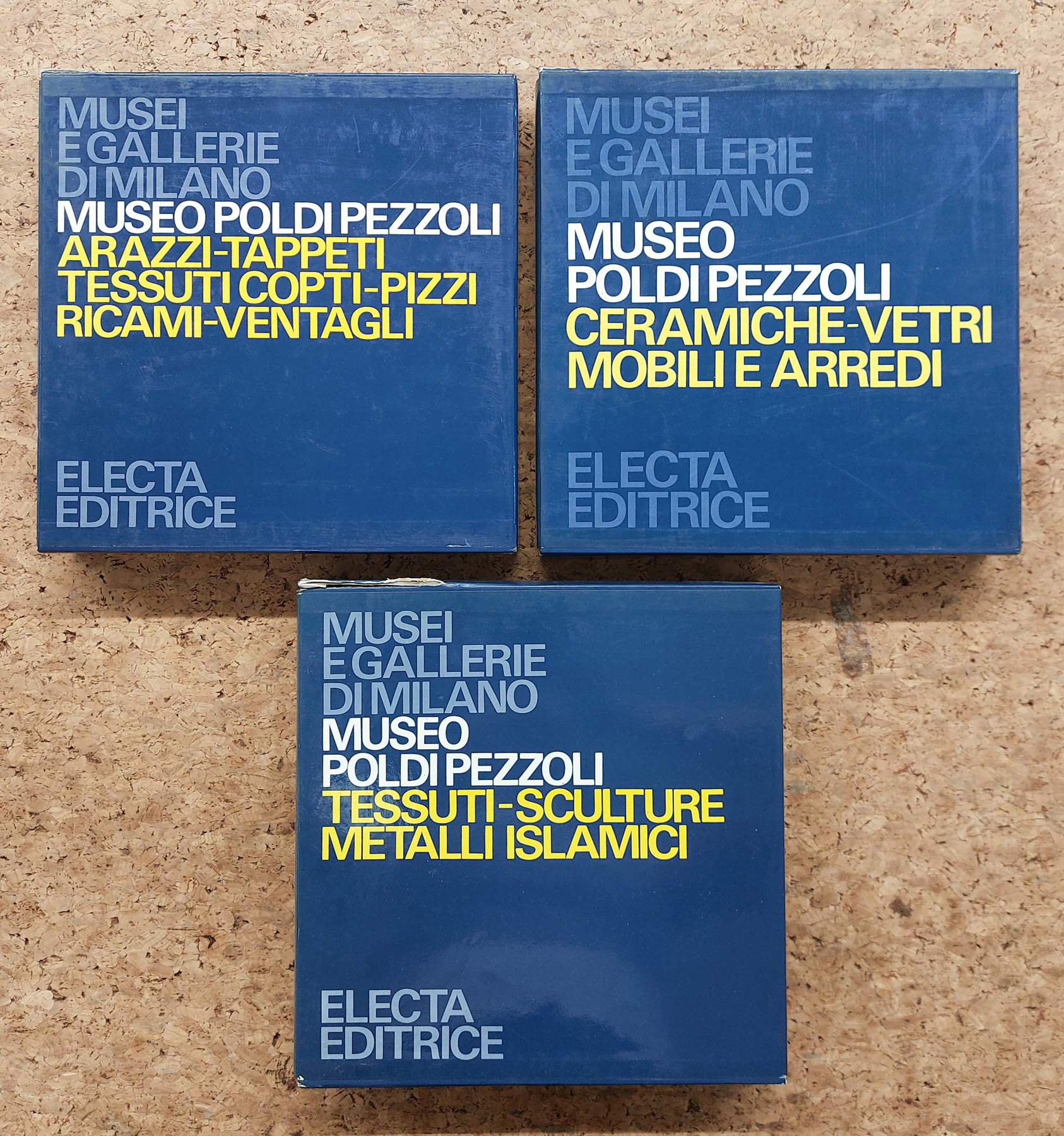 MUSEI E GALLERIE DI MILANO (MUSEO POLDI PEZZOLI, MILANO) - Lotto unico di 3 cataloghi relativi al celebre museo milanese: